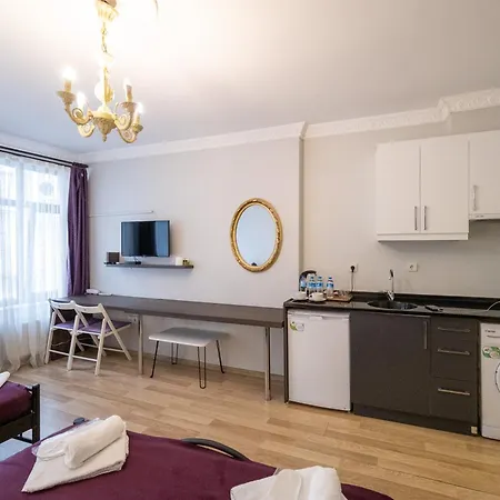 The Luxury Frame Suites Hotel