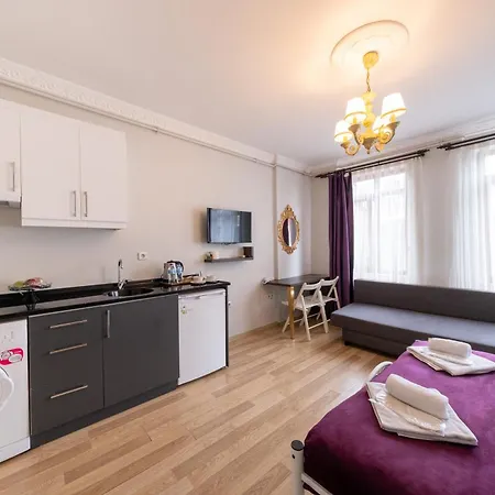 The Luxury Frame Suites Hotel