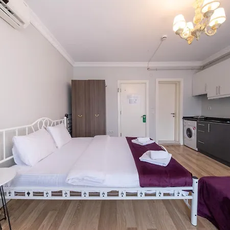 The Luxury Frame Suites *