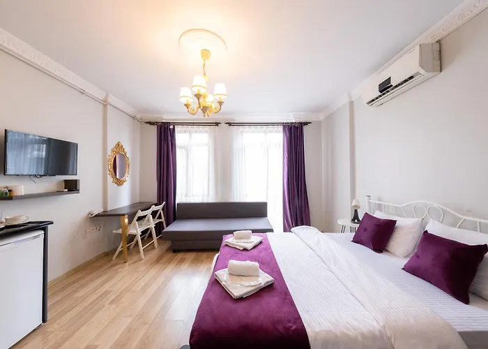 Hotell The Luxury Frame Suites *