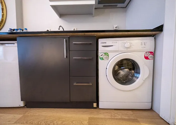 Hotell The Luxury Frame Suites